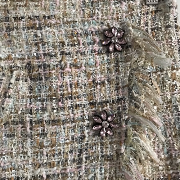 Zara Tweed Boucle Wrap Mini Skirt w Fringe and Rhinestone Jewel Flower Detail - Picture 4 of 11